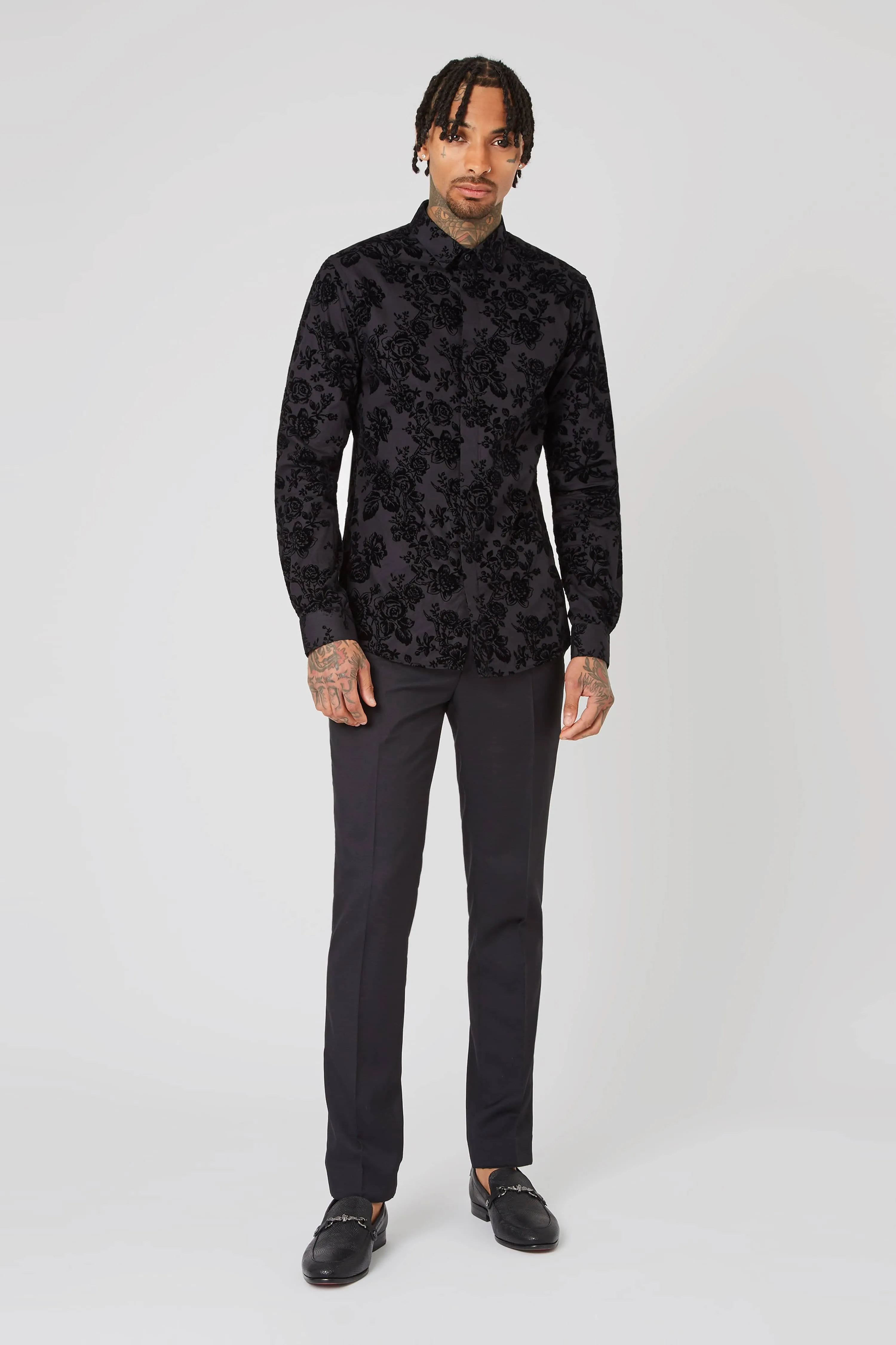 Armada Skinny Fit Black Floral Flocked Cotton Shirt