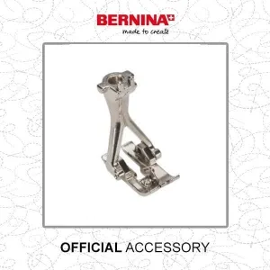 Bernina Tailor-Tack Foot #7 (Old style fitting) 0025827200