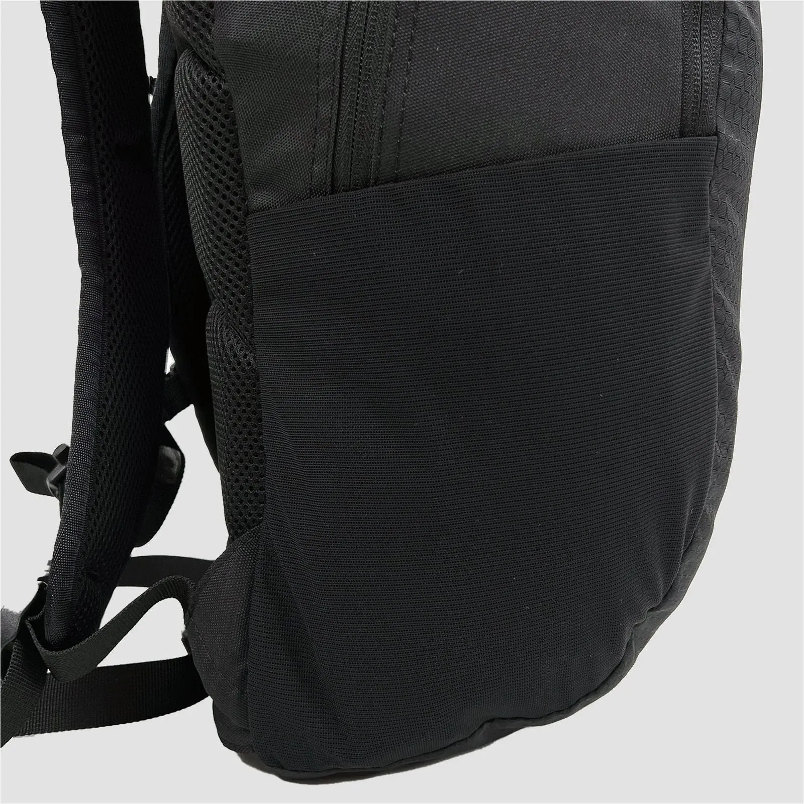 Black & Wolf Trace II Backpack