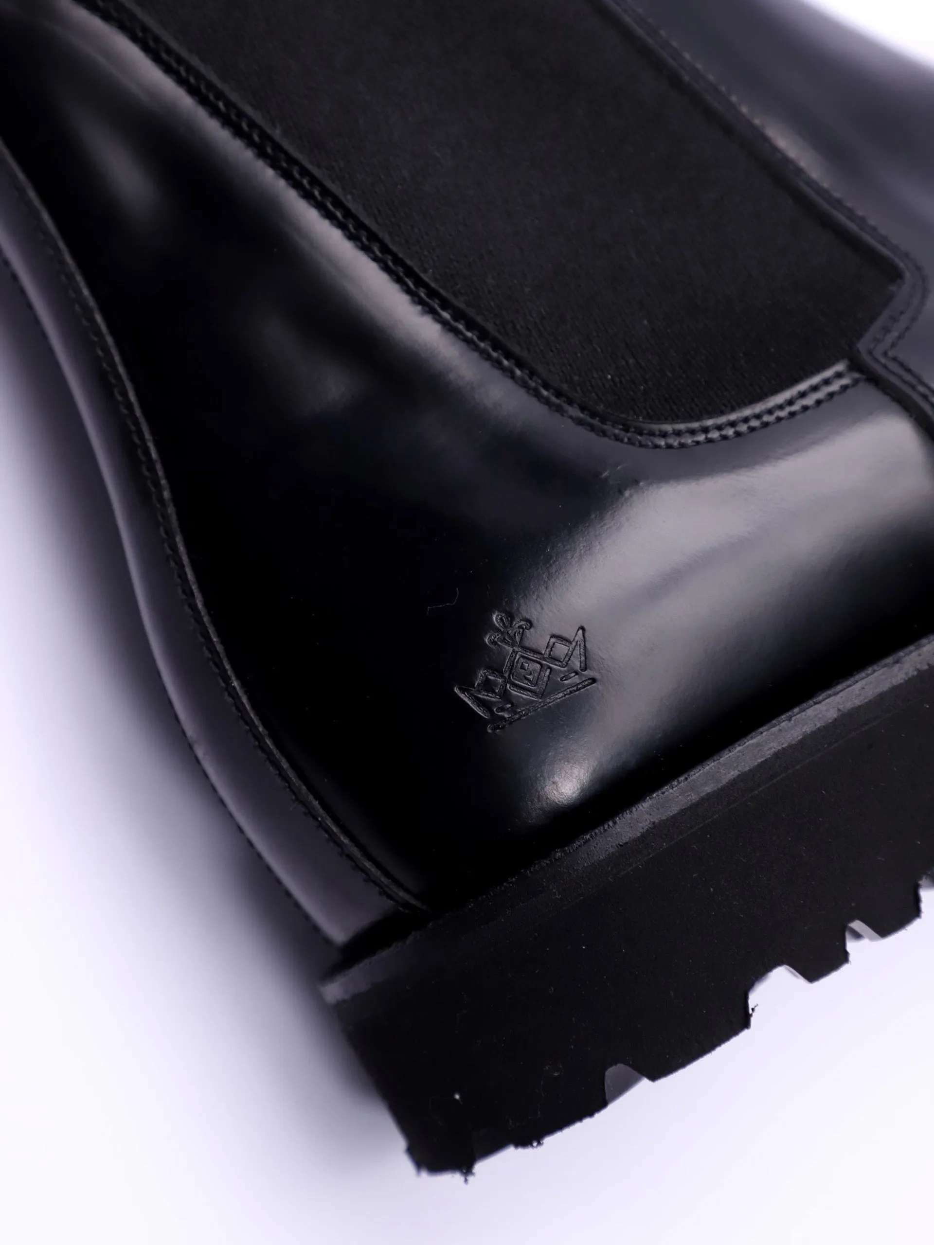 Black Salma Chelsea boots