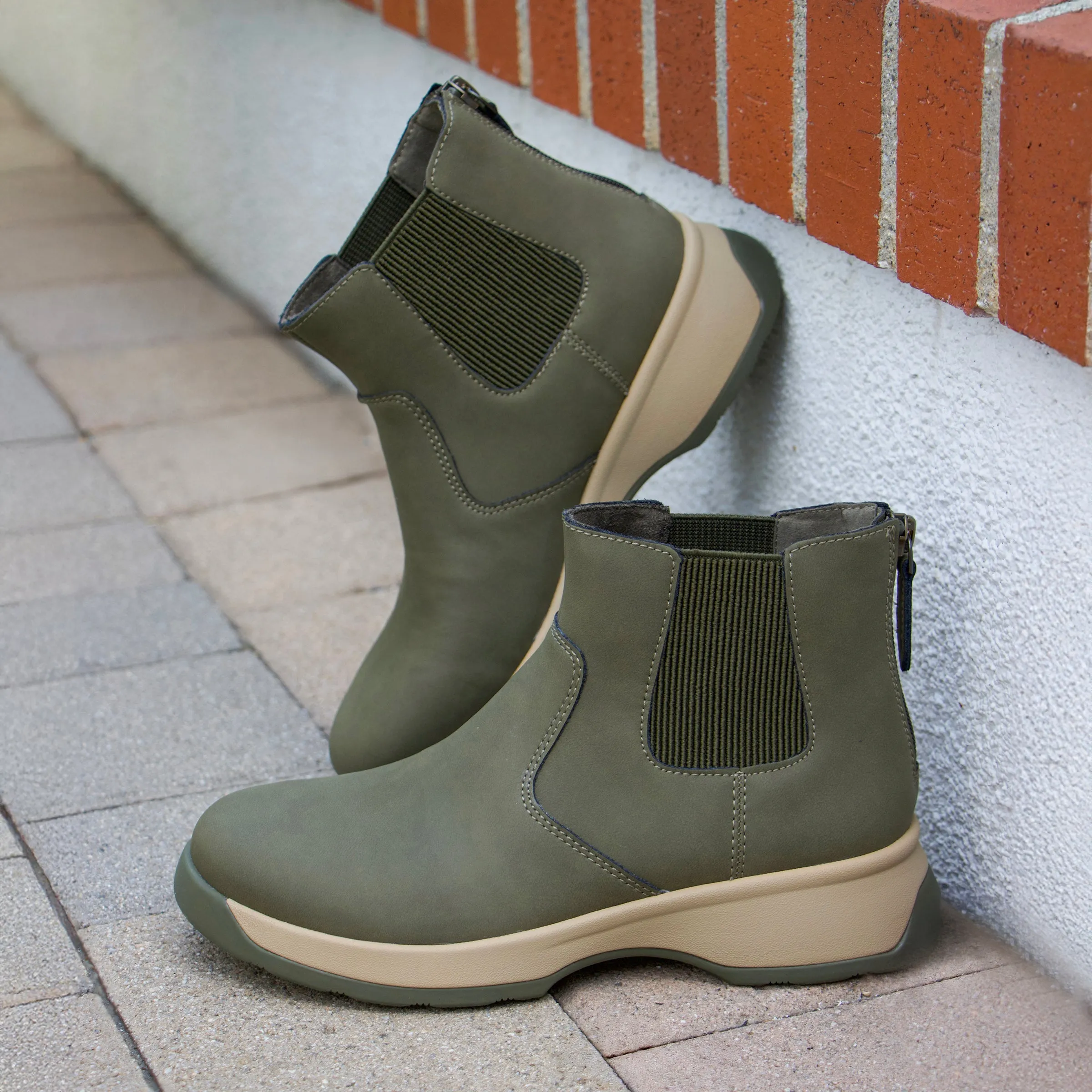 Frankie Oregano Boot