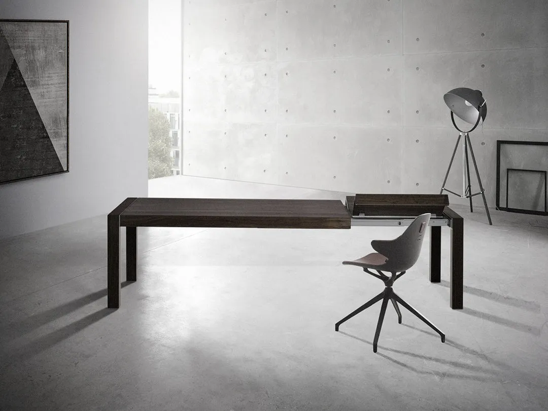 Kirk Chair