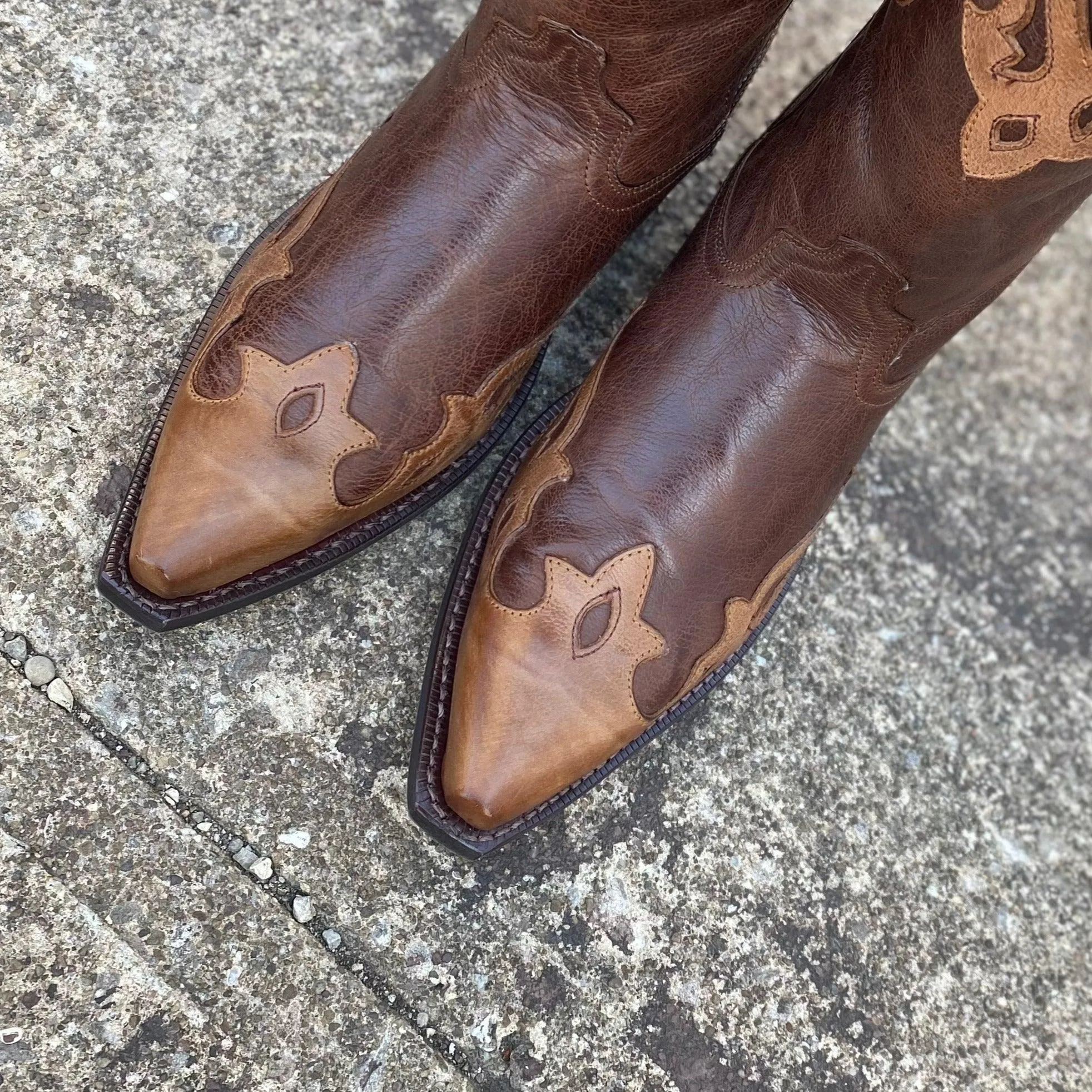 Laredo Men's Lyon Overlay Snip Toe Cowboy Boots 6754