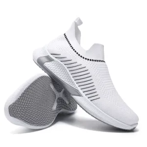 New Style Men's Shoes In Autumn and Winter: Breathable Flying Knitting Running Shoes Sock Mouth Leisure and Fashion Sports Shoes