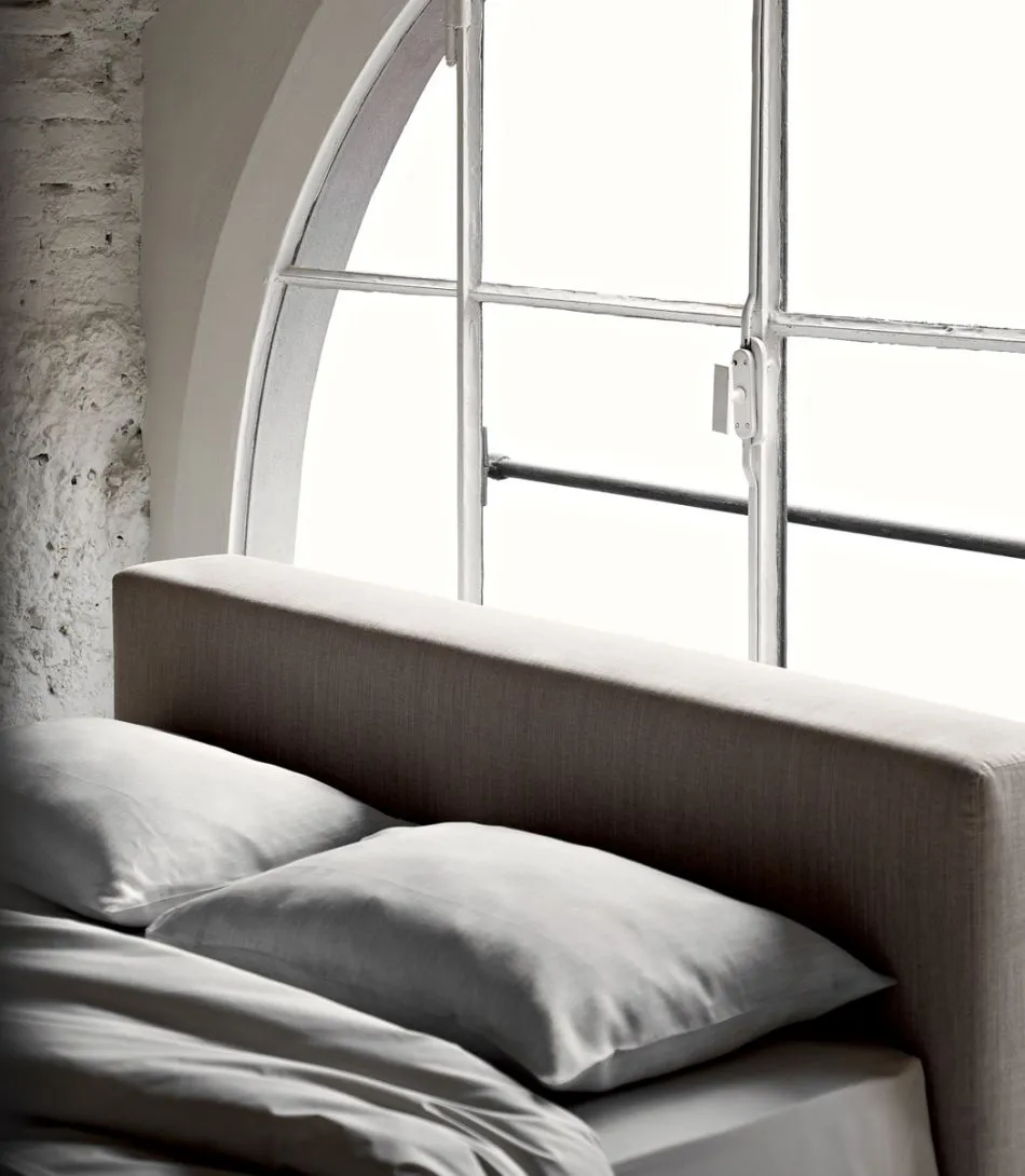 Newport Bed